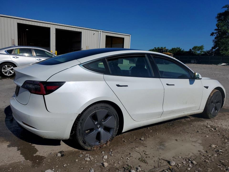 2021 Tesla Model 3 VIN 5YJ3E1EA8MF913327 COPART salvage auction — SIDE, Mo - Salvage Certificate Of Title, sold $5,500 on 2026-07-20 (photo 3)