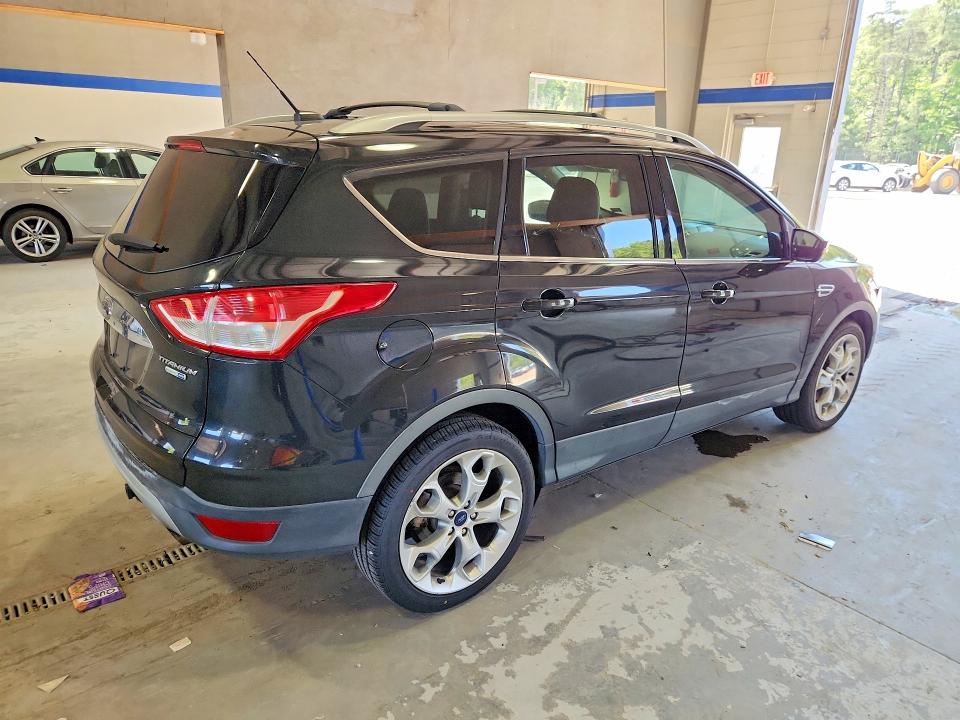 2015 Ford VIN 1FMCU9J91FUA72566 COPART salvage auction — FRONT END, VA - CERT OF TITLE - SALVAGE, sold $1,500 on 2026-07-02 (photo 3)