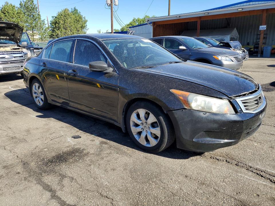 2009 Honda Accord VIN 1HGCP26859A115199 COPART salvage auction — SIDE, Co - Public - Salvage Title, sold $525 on 2026-07-09 (photo 4)