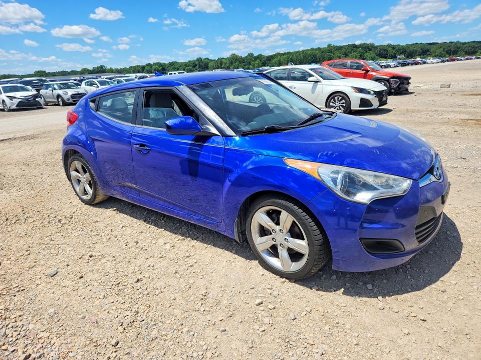 2012 Hyundai Veloster VIN KMHTC6ADXCU049983 COPART salvage auction — SIDE, MO - SALVAGE CERTIFICATE OF TITLE, sold $500 on 2026-07-28 (photo 4)