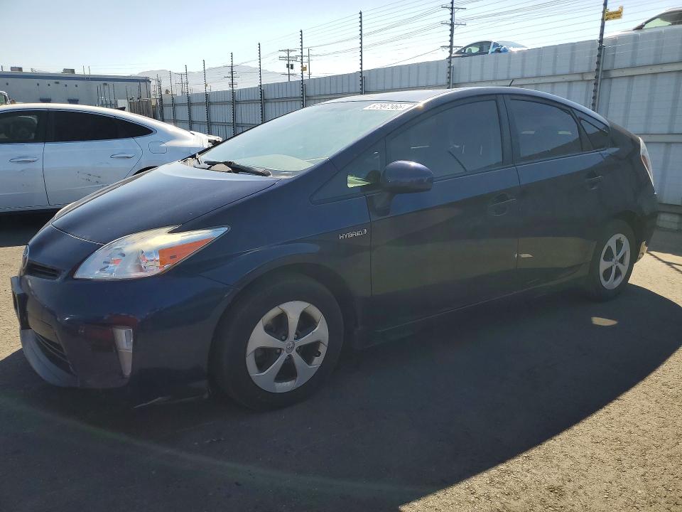 2015 Toyota Prius VIN JTDKN3DU1F0458454 COPART salvage auction — DAMAGE HISTORY, Ca - Salvage Certificate, sold $825 on 2026-07-29 (photo 1)