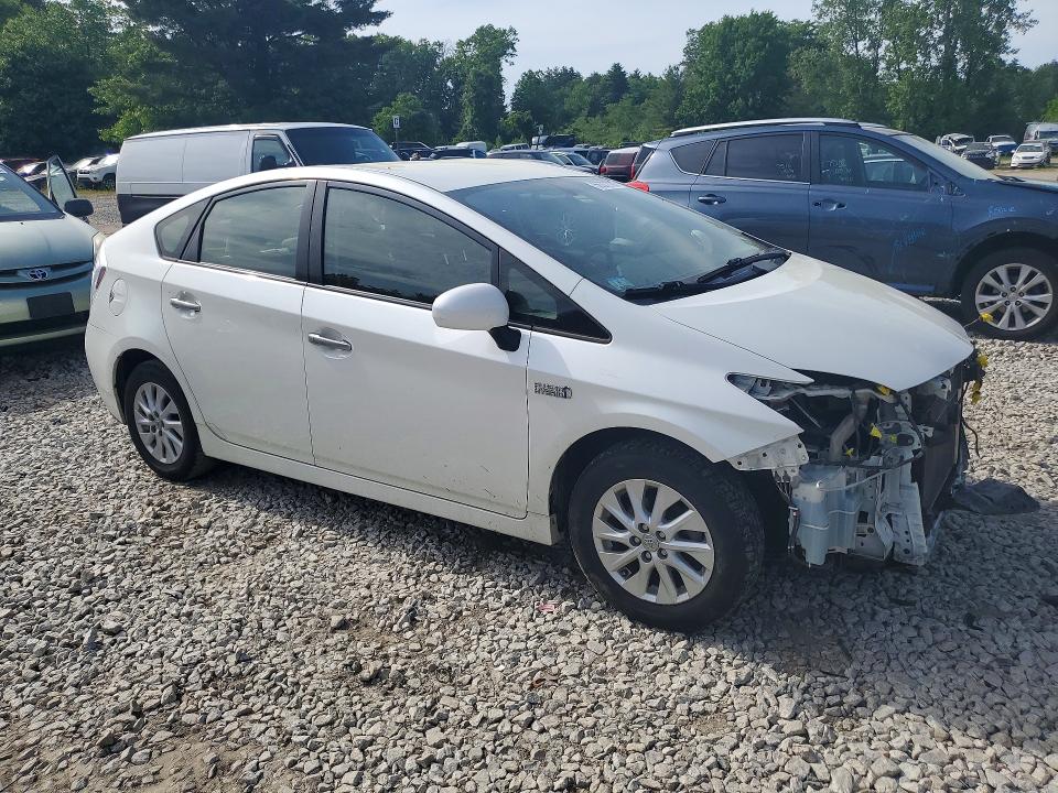 2013 Toyota Prius VIN JTDKN3DP9D3044859 COPART salvage auction — FRONT END, Ma - Cert Of Title-Reconstrctd Coll, sold $3,650 on 2026-07-06 (photo 4)