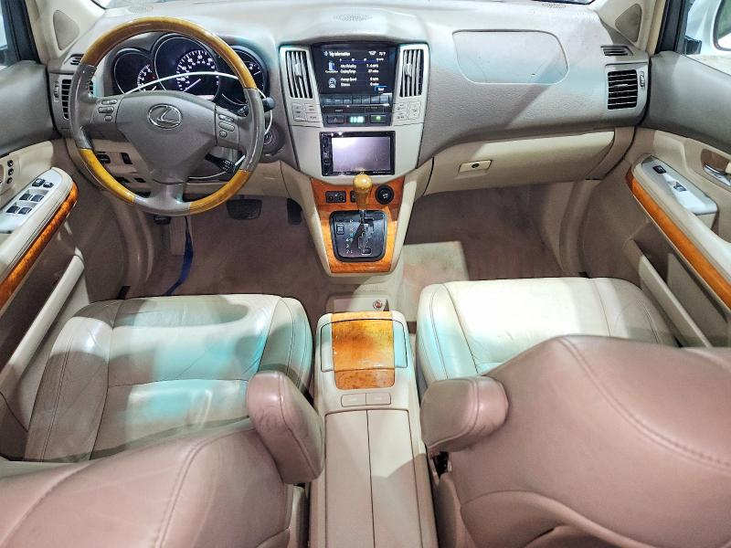 2007 Lexus Rx 350 VIN 2T2HK31U47C040173 COPART salvage auction — MINOR DENT/SCRATCHES, OK - CERTIFICATE OF TITLE (P), sold $2,600 on 2026-07-09 (photo 8)
