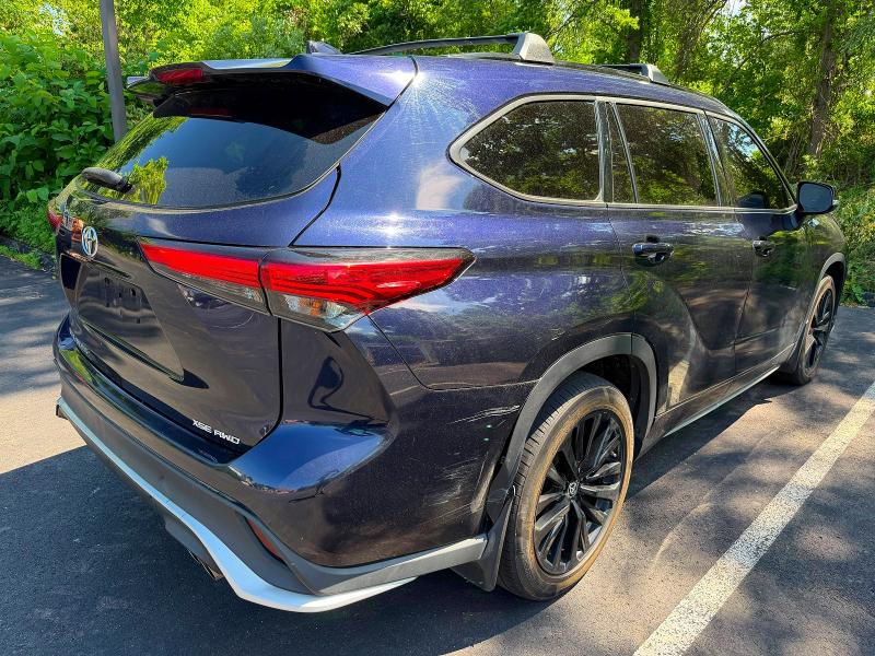 2023 Toyota Highlander VIN 5TDKDRBH0PS019871 COPART salvage auction — MINOR DENT/SCRATCHES, Ny - Certificate Of Title, sold $25,750 on 2026-07-10 (photo 3)
