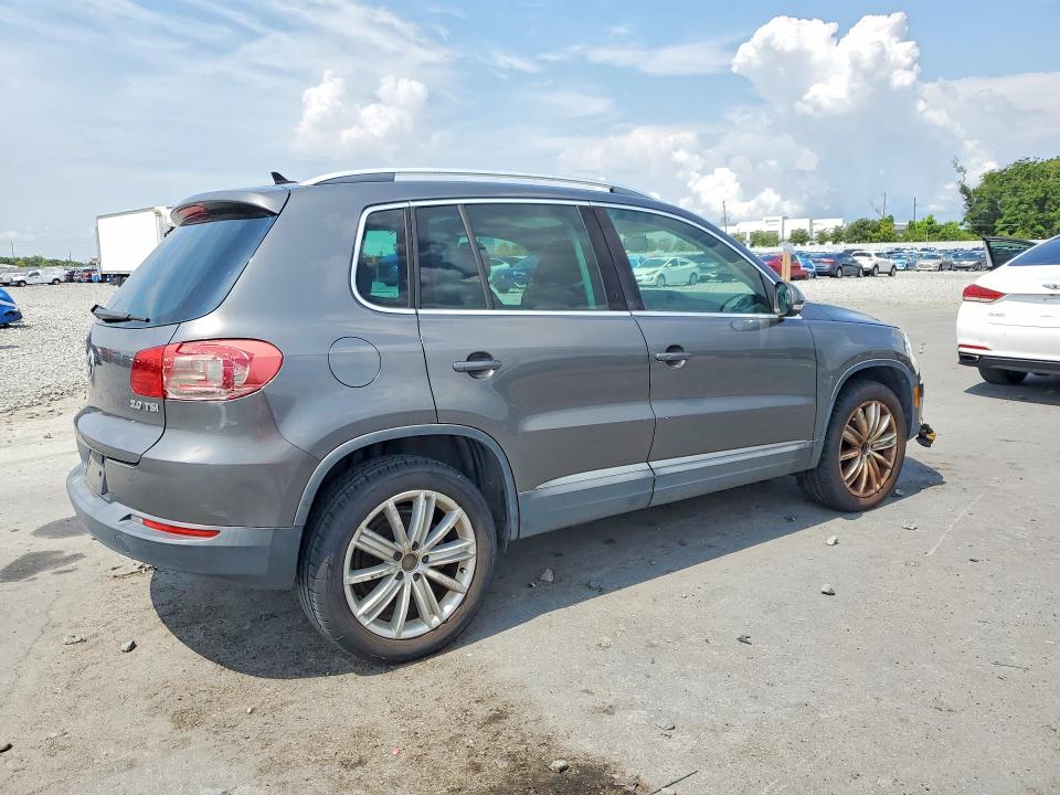 2015 Volkswagen Tiguan VIN WVGAV7AX7FW516013 COPART salvage auction — MECHANICAL, Fl - Certificate Of Title, sold $1,350 on 2026-07-06 (photo 3)