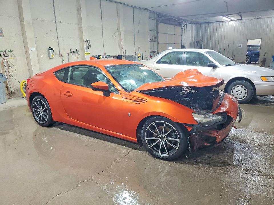 2017 Toyota VIN JF1ZNAA18H8706657 COPART salvage auction — FRONT END, Tn - Salvage Certificate, sold $2,450 on 2026-07-30 (photo 4)