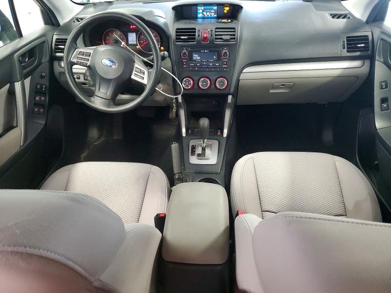 2015 Subaru VIN JF2SJADC4FH584690 COPART salvage auction — MINOR DENT/SCRATCHES, Salvage Title, sold $625 on 2026-07-23 (photo 8)