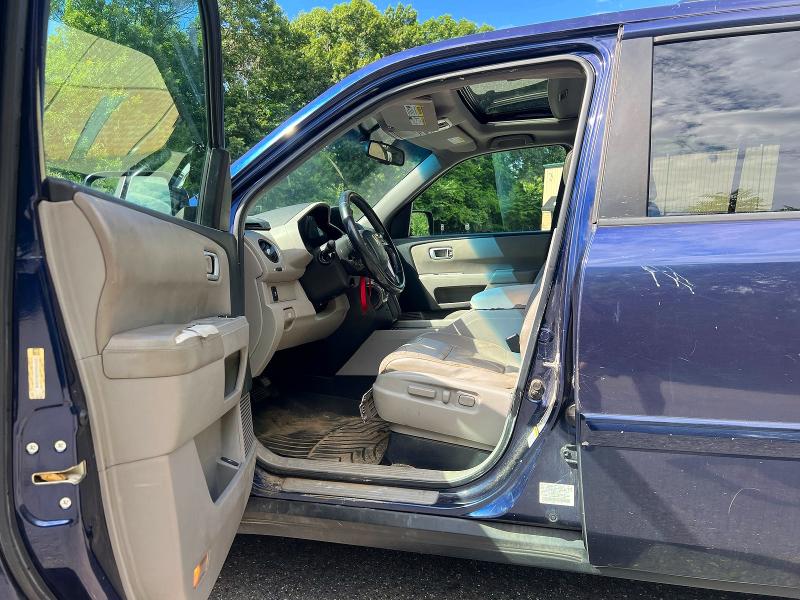 2013 Honda Pilot VIN 5FNYF4H55DB005856 COPART salvage auction — MINOR DENT/SCRATCHES, Ct - Certificate Of Title (P), sold $1,100 on 2026-07-02 (photo 5)