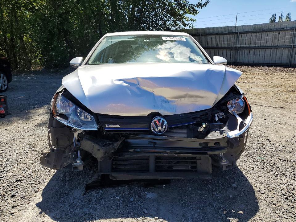 2016 Volkswagen VIN WVWKP7AU9GW914446 COPART salvage auction — FRONT END, Salvage Title, sold $300 on 2026-07-20 (photo 5)