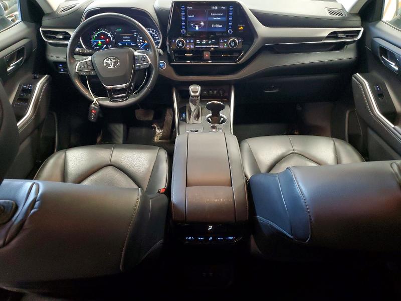 2020 Toyota Highlander hybrid VIN 5TDGBRCH8LS503663 COPART salvage auction — REAR END, On - Permit No Brand - Unfit, sold $4,400 on 2026-07-30 (photo 8)