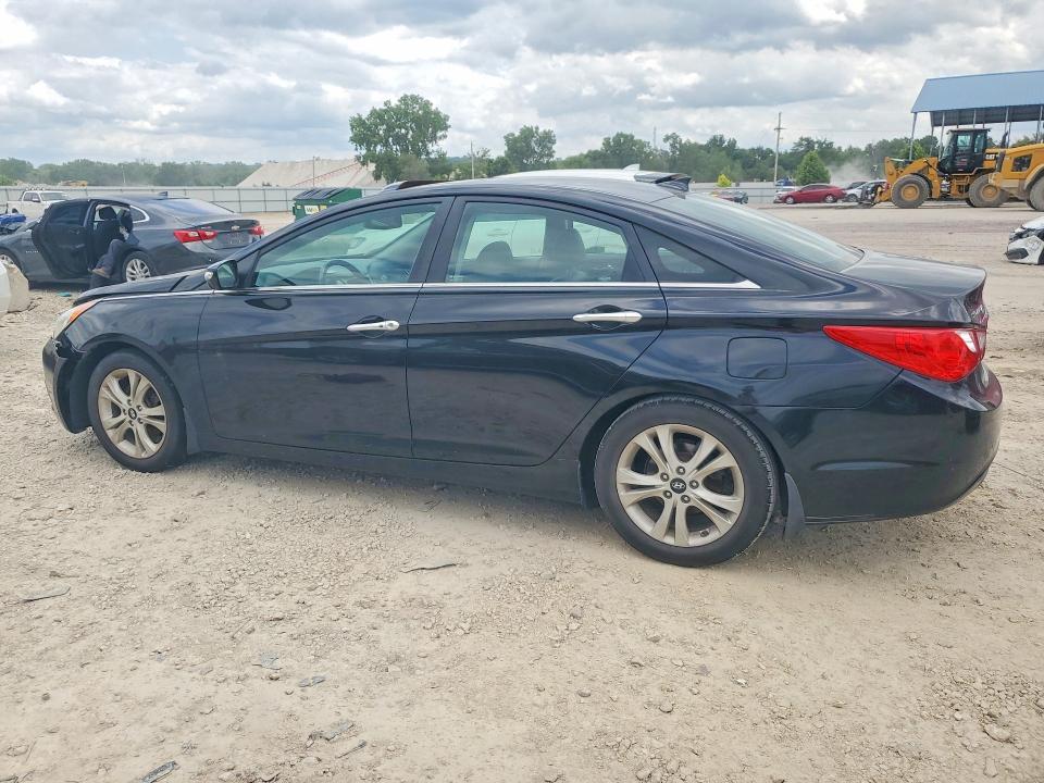 2013 Hyundai Sonata VIN 5NPEC4AC4DH637981 COPART salvage auction — FRONT END, Ks - Cert Of Title-Salvage, sold $550 on 2026-07-09 (photo 2)