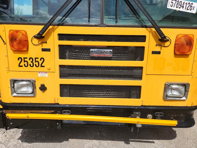 2011 Thomas Saf-t-line VIN 1T88S4E21B1132498 COPART salvage auction — MINOR DENT/SCRATCHES, CT, sold $2,500 on 2026-09-23 (photo 7)