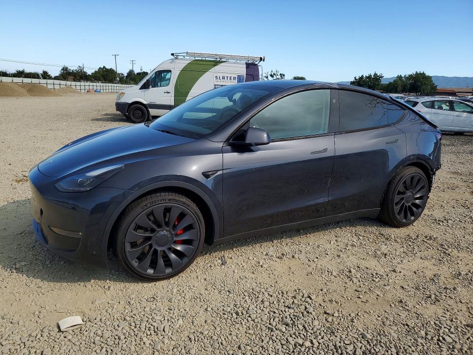 2024 Tesla Model y VIN 7SAYGDEF1RF079621 COPART salvage auction — REAR END, Ca - Salvage Certificate, sold $12,800 on 2026-07-21 (photo 1)