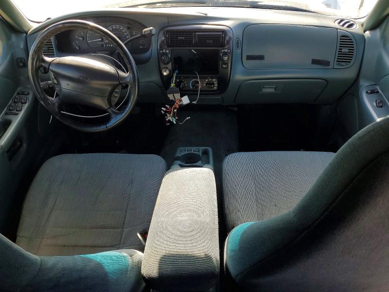 1996 Ford Explorer VIN 1FMDU34X2TZA58721 COPART salvage auction — SIDE, Ca - Dis/Dlr/Exp Only Lien Papers, sold $60 on 2026-07-08 (photo 8)