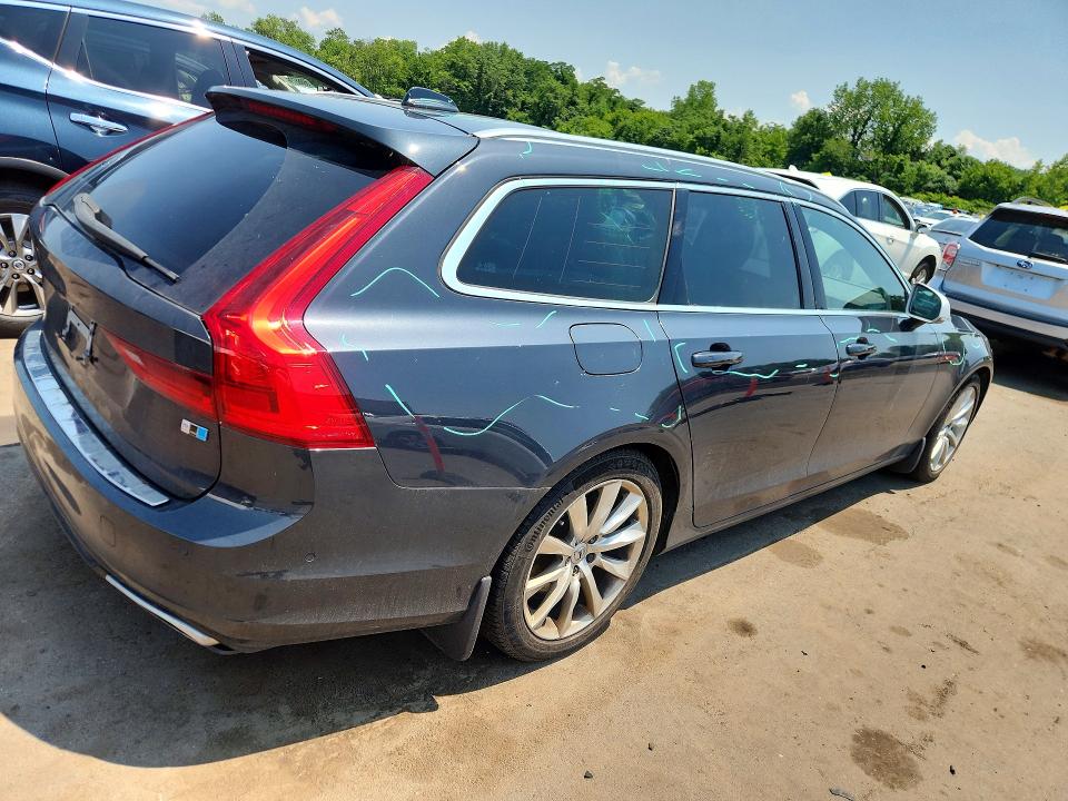 2018 Volvo V90 VIN YV1A22VM6J1069061 COPART salvage auction — ALL OVER, MA - CERT OF TITLE-SALVAGE, sold $4,500 on 2026-07-14 (photo 3)