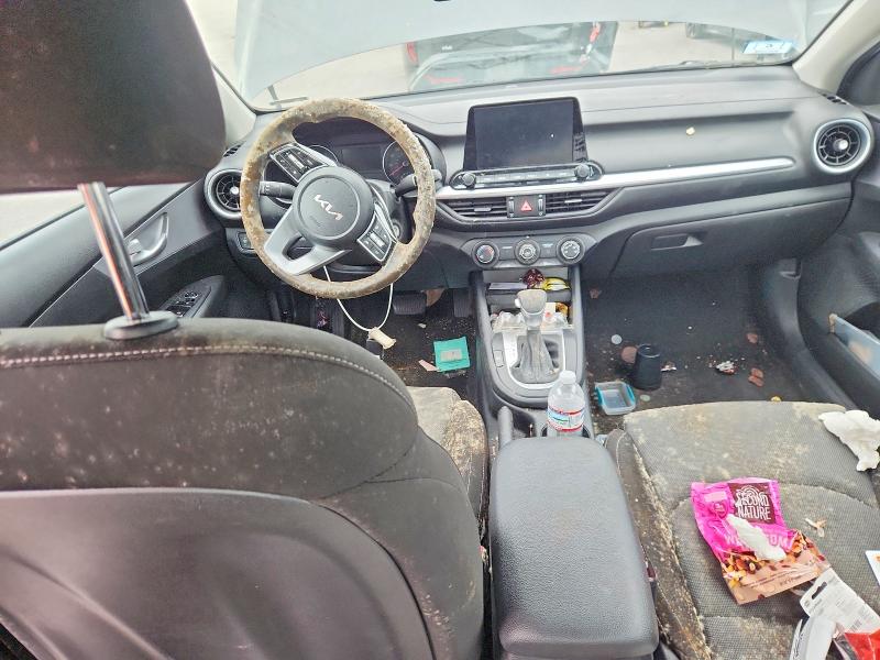2023 Kia Forte VIN 3KPF24AD4PE614743 COPART salvage auction — FRONT END, VA - CERT OF TITLE - SALVAGE, sold $2,600 on 2026-07-27 (photo 8)