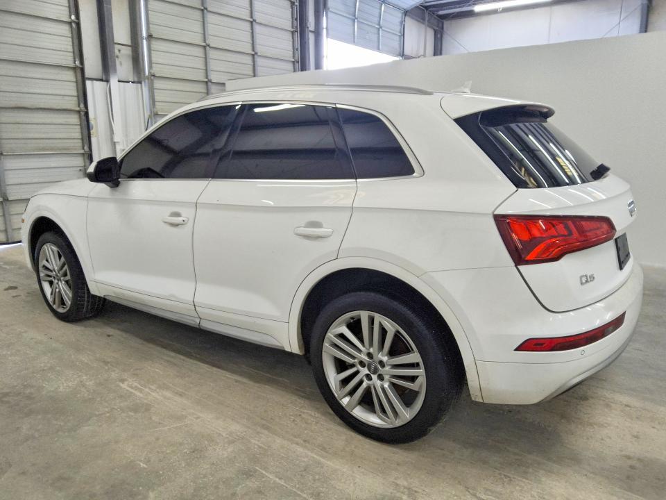 2018 Audi Q5 VIN WA1CNAFY8J2070217 COPART salvage auction — MINOR DENT/SCRATCHES, TX - CERTIFICATE OF TITLE, sold $4,100 on 2026-07-23 (photo 2)