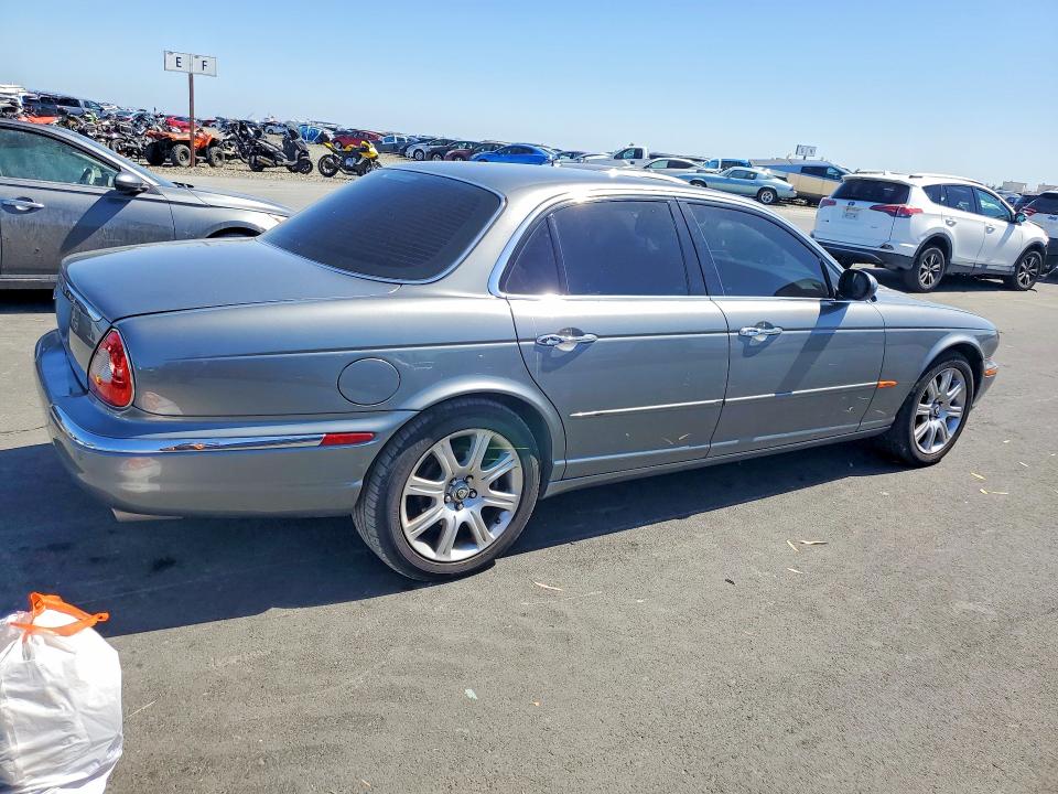 2004 Jaguar Xj series VIN SAJWA71CX4SG21351 COPART salvage auction — VANDALISM, CA - SALVAGE CERTIFICATE, sold $350 on 2026-07-08 (photo 3)