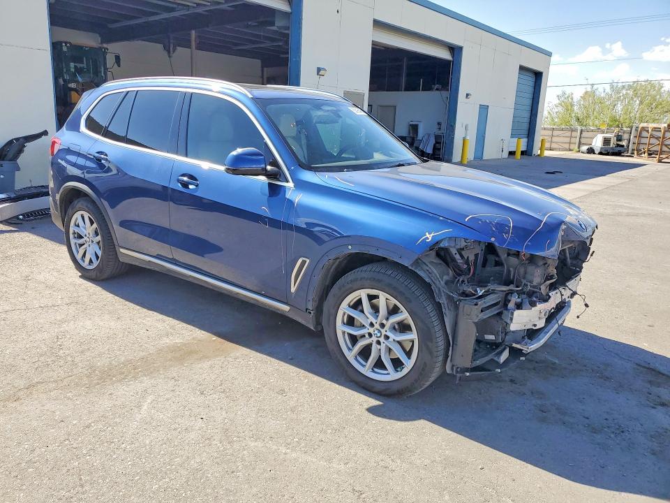 2019 BMW VIN 5UXCR6C53KLK85256 COPART salvage auction — FRONT END, Tx - Salvage Vehicle Title, sold $21,600 on 2026-07-31 (photo 4)
