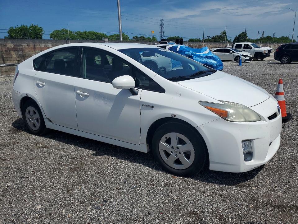 2011 Toyota Prius VIN JTDKN3DU6B5269148 COPART salvage auction — MINOR DENT/SCRATCHES, Fl - Certificate Of Title, sold $2,800 on 2026-07-09 (photo 4)