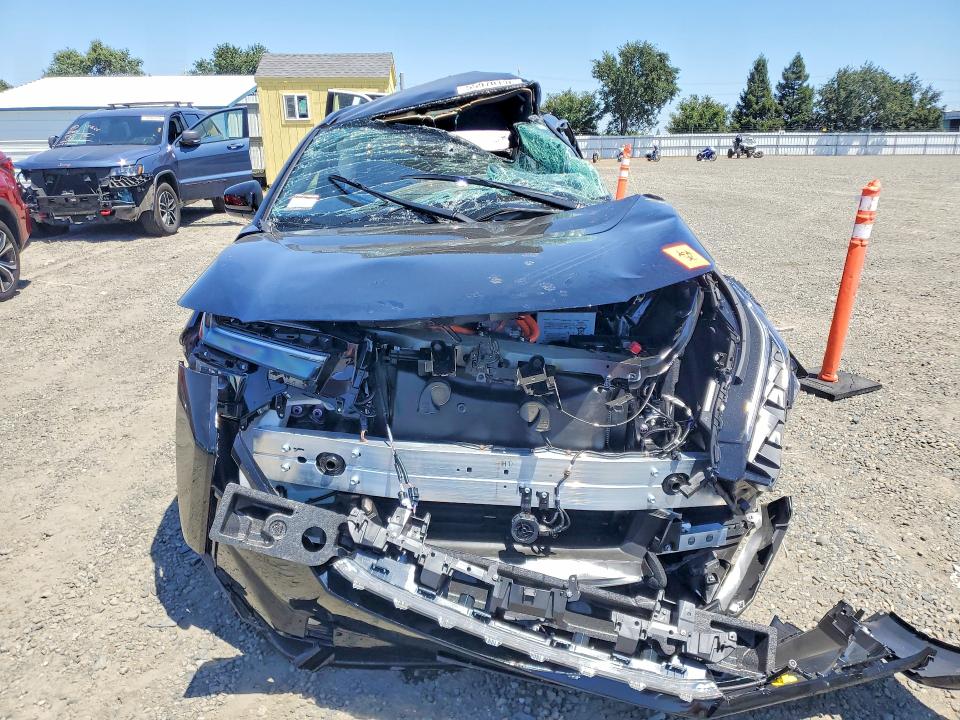 2026 Toyota Bz4x VIN JTMBCAEB2TA008003 COPART salvage auction — SIDE, CA - SALVAGE CERTIFICATE, sold $2,000 on 2026-07-28 (photo 5)