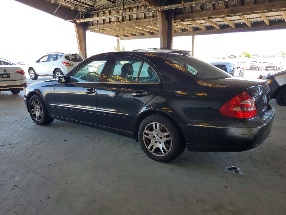 2005 Mercedes-benz E-class VIN WDBUF65J15A644398 COPART salvage auction — MINOR DENT/SCRATCHES, CA - DIS/DLR/EXP APP FOR DUP CLEAN, sold $475 on 2026-07-16 (photo 2)