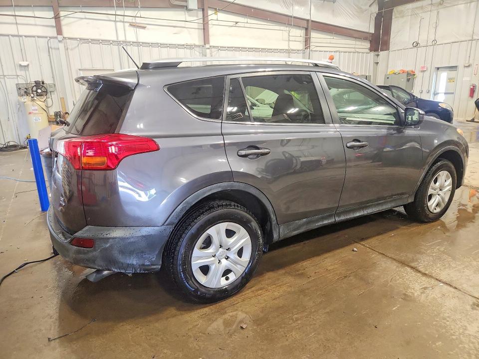2015 Toyota Rav 4 VIN JTMBFREV2FD119802 COPART salvage auction — HAIL, Wi - Certificate Of Title, sold $3,700 on 2026-07-27 (photo 3)