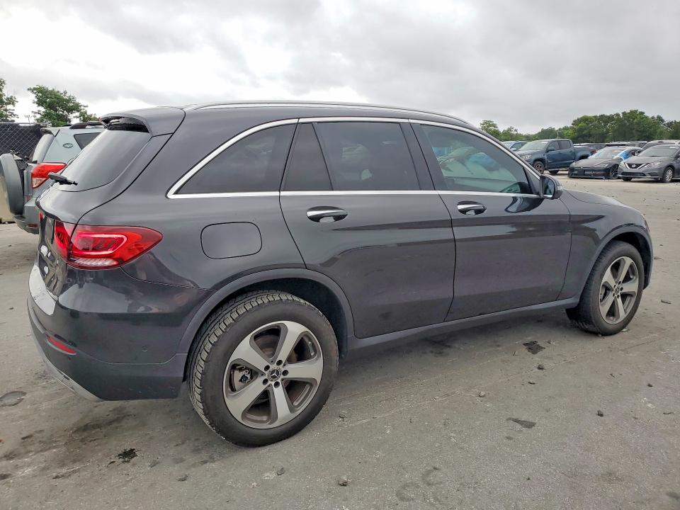 2022 Mercedes-benz Glc VIN W1N0G8DB9NG104757 COPART salvage auction — REAR END, Fl - Cert Of Title Slvg Rebuildable, sold $16,400 on 2026-07-02 (photo 3)