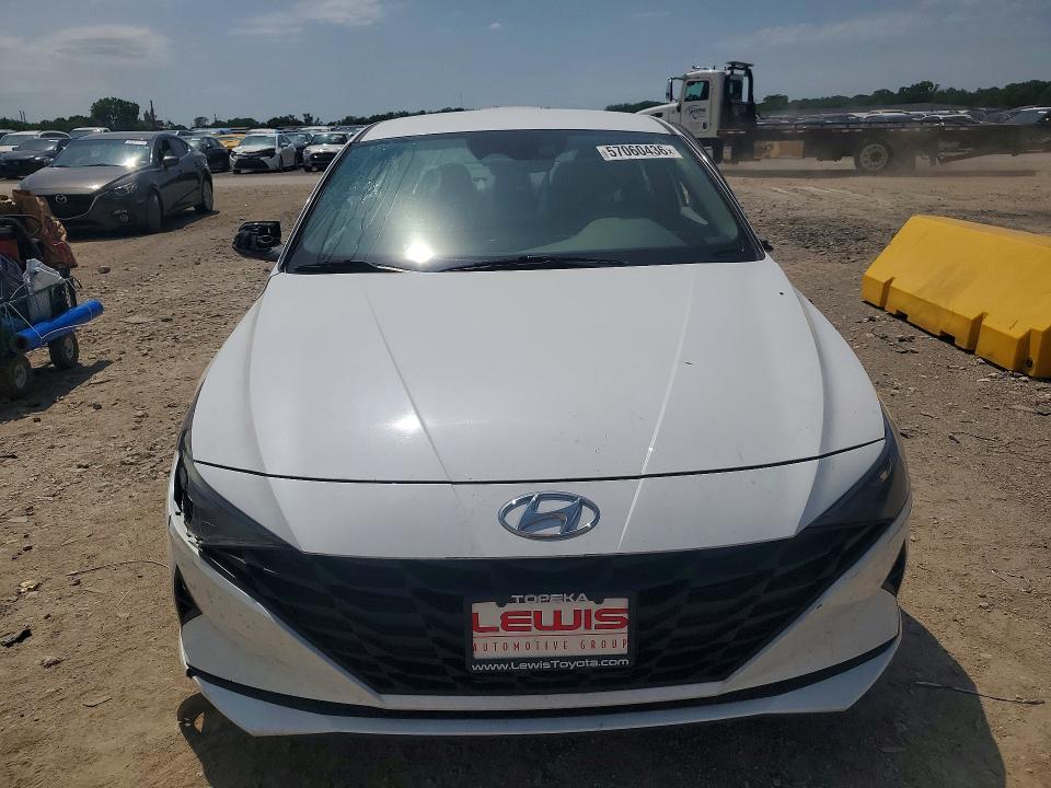 2021 Hyundai Elantra VIN 5NPLM4AG8MH022597 COPART salvage auction — SIDE, Ks - Dealer Only Clean Title, sold $1,650 on 2026-07-07 (photo 5)