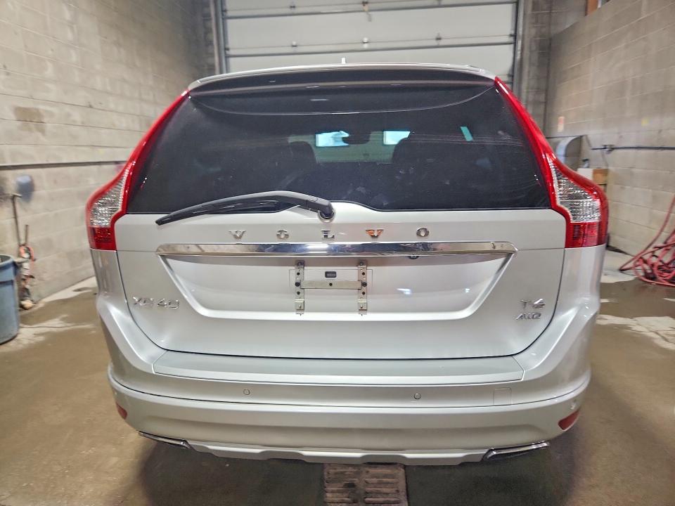 2016 Volvo VIN YV449MRK3G2888936 COPART salvage auction — SIDE, Mn - Cert Of Title-Salvage, sold $4,850 on 2026-08-06 (photo 6)