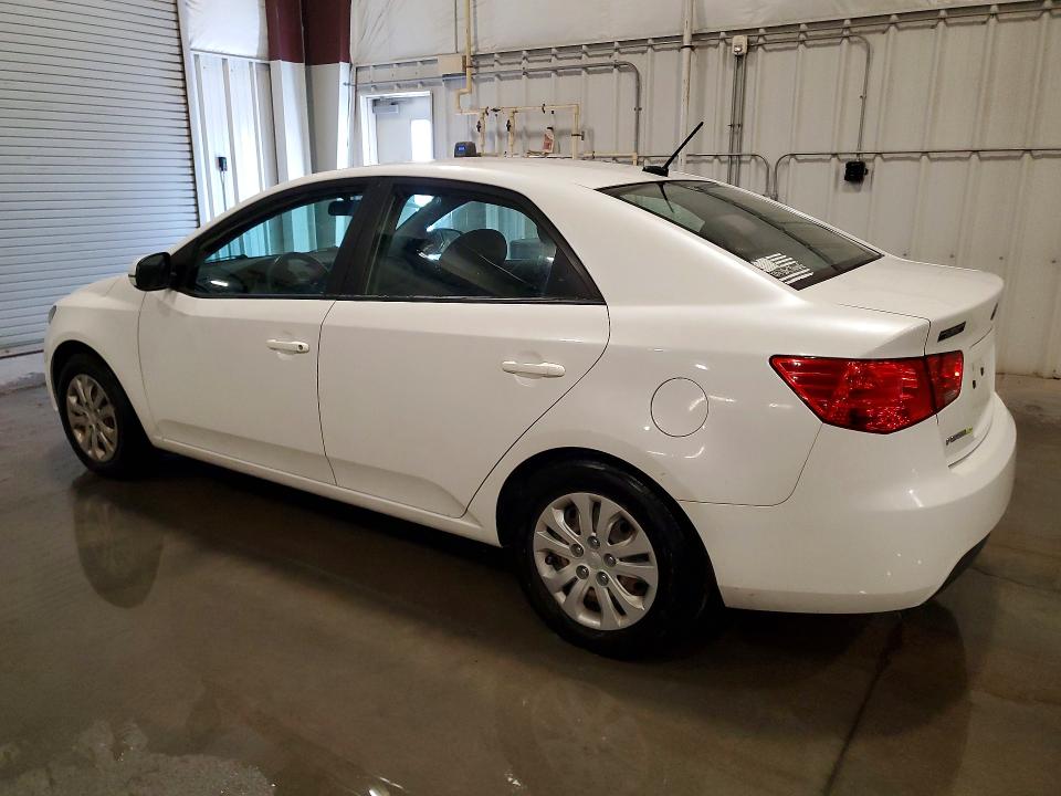 2012 Kia Forte VIN KNAFU4A26C5478093 COPART salvage auction — ENGINE BURN, Mn - Cert Of Title-Prior Salvage, sold $225 on 2026-07-28 (photo 2)