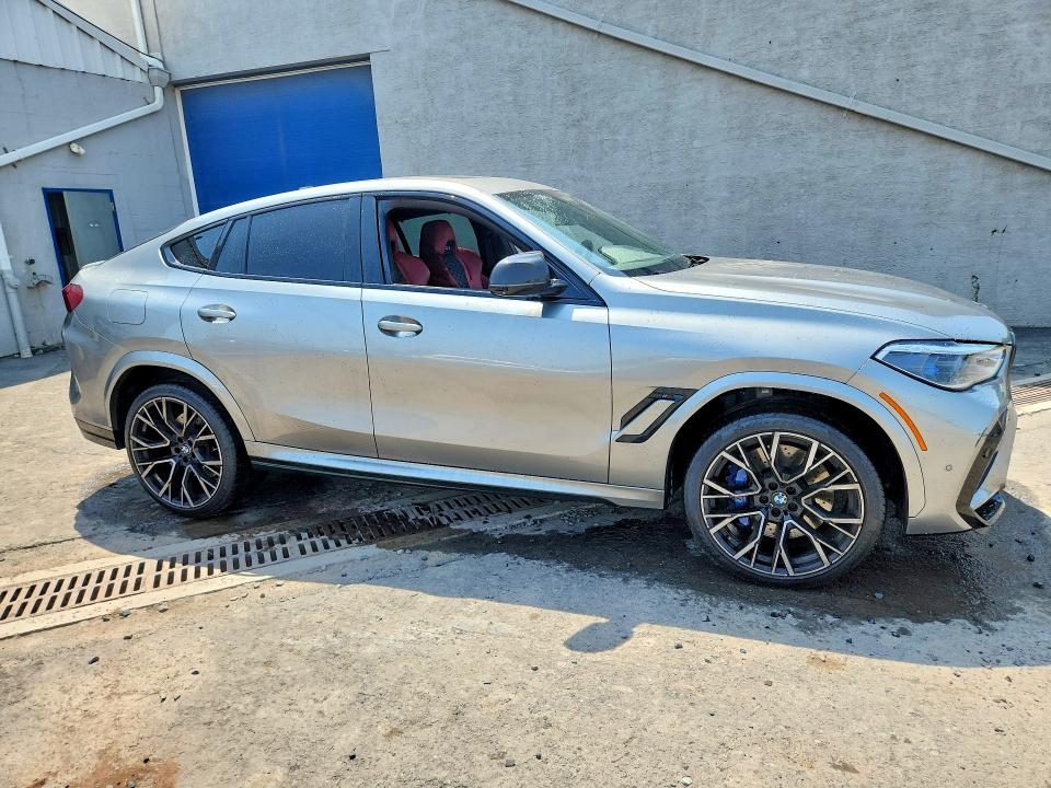 2021 BMW X6 VIN 5YMCY0C01M9E19441 COPART salvage auction — WATER/FLOOD, NJ - CERT OF TITLE-SALVAGE FLOOD, sold $33,250 on 2026-09-04 (photo 4)