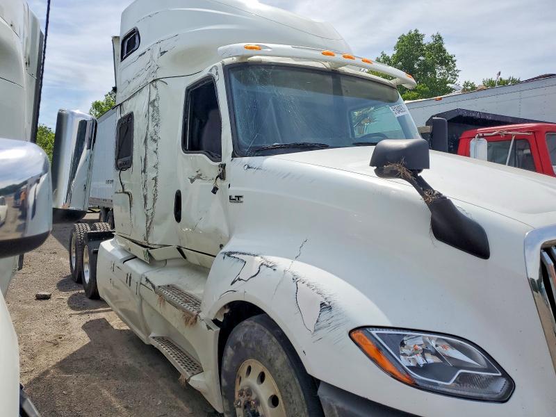 2022 International Lt VIN 3HSDZAPR8NN816283 COPART salvage auction — ROLLOVER, AZ - CERT OF TITLE - SALVAGE, sold $10,675 on 2026-07-23 (photo 9)