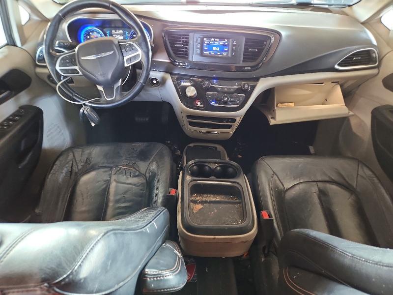 2017 Chrysler VIN 2C4RC1BG0HR613297 COPART salvage auction — FRONT END, Az - Certificate Of Title, sold $3,650 on 2026-07-20 (photo 8)