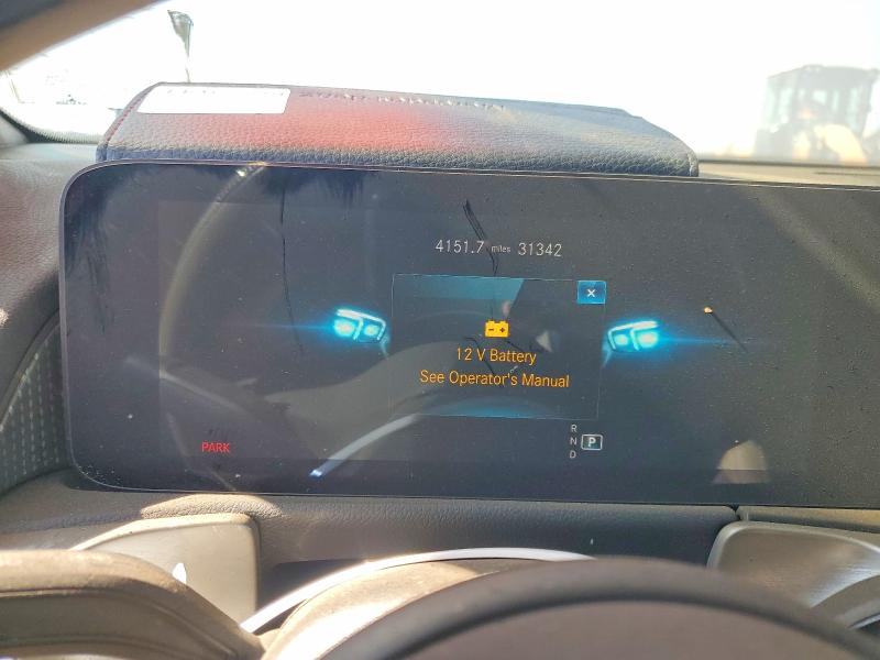 2022 Mercedes-benz Glb-class VIN W1N4M4HB0NW239693 COPART salvage auction — INTERIOR BURN, NV - SALVAGE TITLE, sold $3,150 on 2026-07-28 (photo 9)