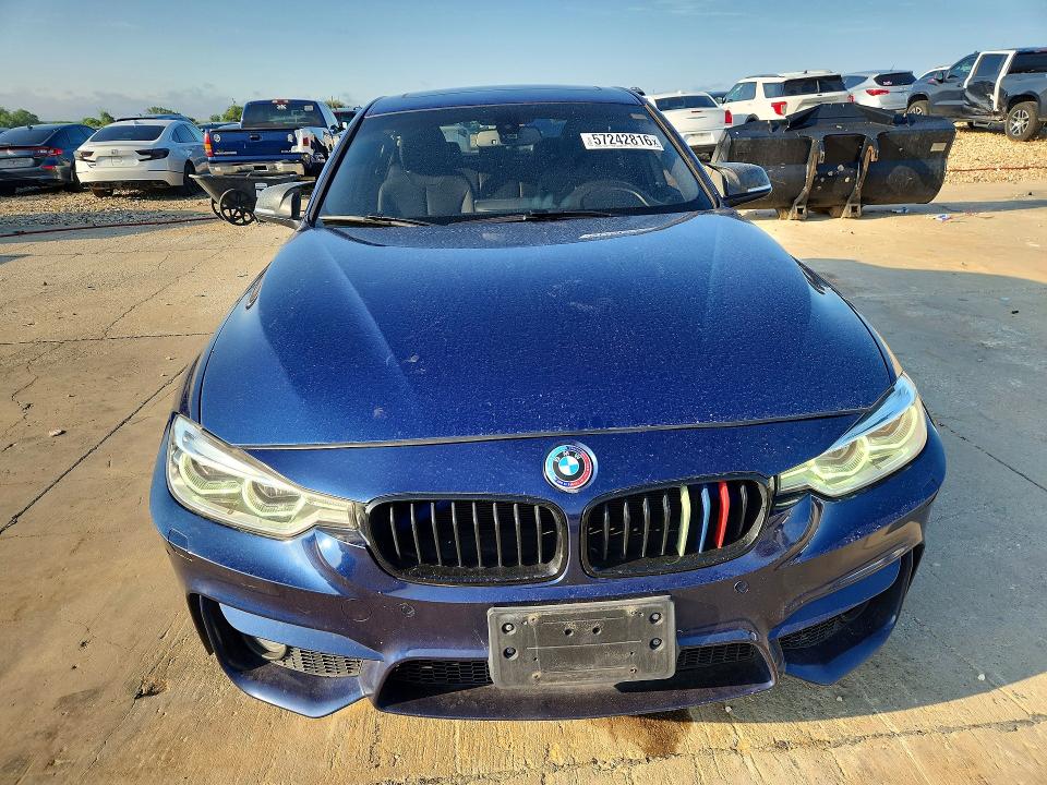 2018 BMW 3er VIN WBA8B9G57JNU98945 COPART salvage auction — SIDE, Tx - Salvage Vehicle Title, sold $6,700 on 2026-07-02 (photo 5)