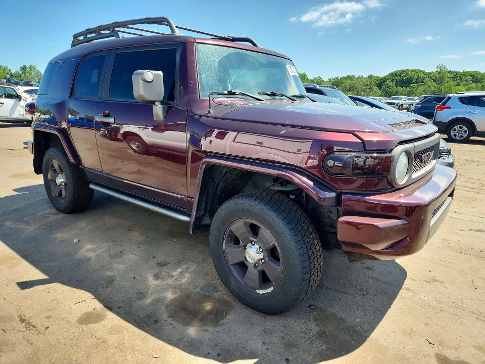 2007 Toyota Fj cruiser VIN JTEBU11F670049134 COPART salvage auction — MECHANICAL, Ct - Certificate Of Title, sold $2,500 on 2026-07-10 (photo 4)