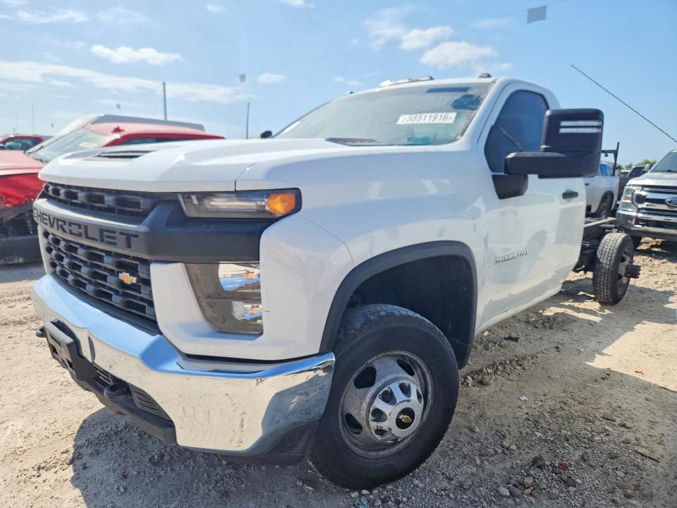 2022 Chevrolet Silverado VIN 1GB3WRE72NF321942 — COPART salvage auction photo