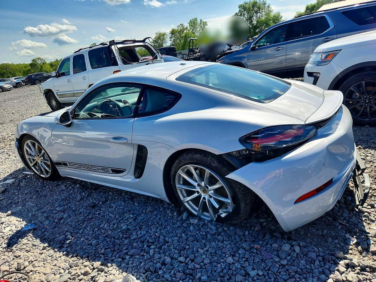 2024 Porsche Cayman VIN WP0AA2A84RK255592 COPART salvage auction — Front End, IL - SALVAGE CERTIFICATE, sold $30,000 on 2026-08-10 (photo 2)