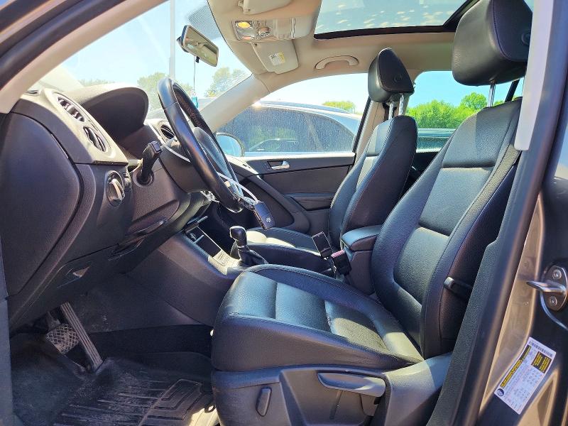 2012 Volkswagen Tiguan VIN WVGBV7AX1CW005705 COPART salvage auction — MINOR DENT/SCRATCHES, Ny - Certificate Of Title, sold $3,500 on 2026-07-09 (photo 7)