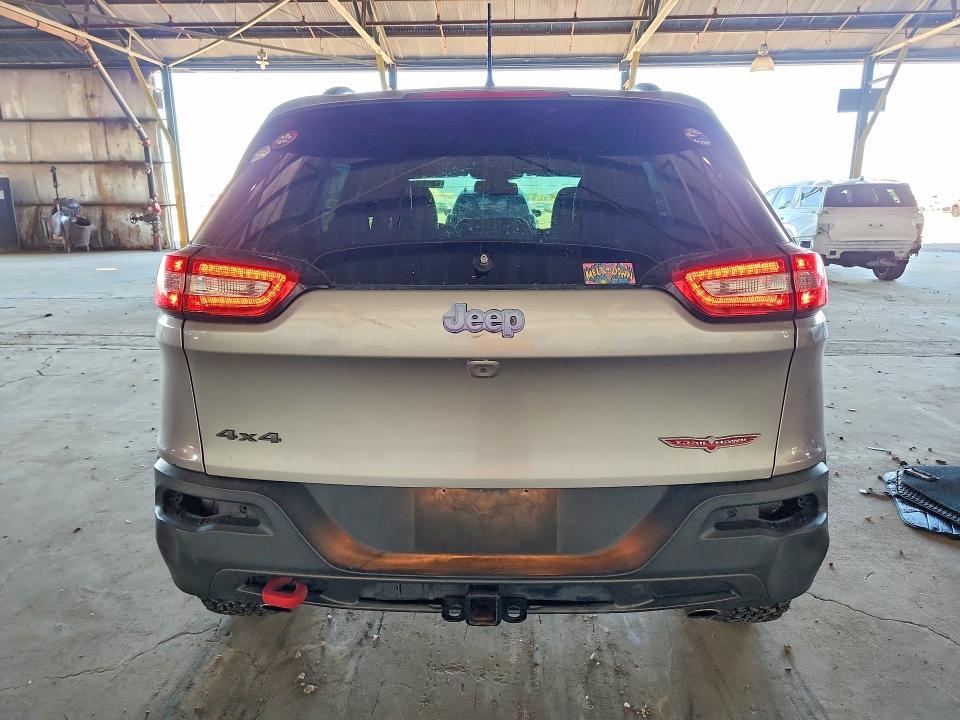2017 Jeep Cherokee VIN 1C4PJMBS9HW665182 COPART salvage auction — UNDERCARRIAGE, Mt - Certificate Of Title, sold $2,900 on 2026-07-20 (photo 6)