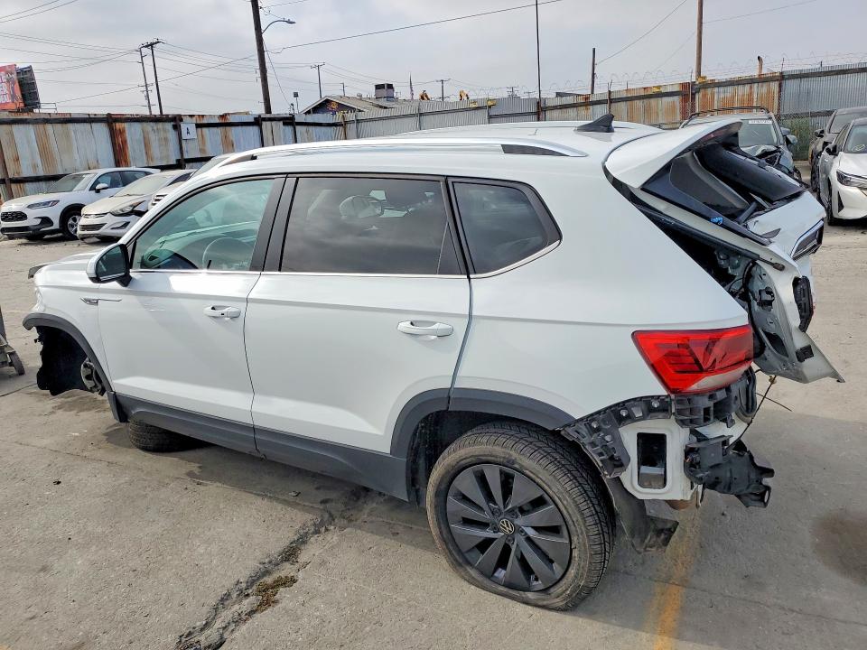 2022 Volkswagen Taos VIN 3VVRX7B25NM025427 COPART salvage auction — REAR END, Ca - Salvage Certificate (P), sold $4,100 on 2026-08-03 (photo 2)