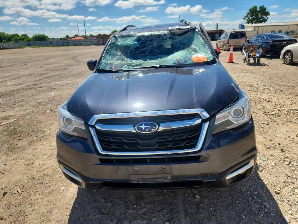 2018 Subaru Forester VIN JF2SJAWC7JH542214 COPART salvage auction — ALL OVER, Tx - Salvage Vehicle Title, sold $200 on 2026-07-29 (photo 5)