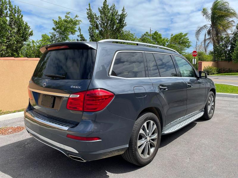 2015 Mercedes-benz Gl-klasse VIN 4JGDF6EE5FA598124 COPART salvage auction — MINOR DENT/SCRATCHES, Fl - Certificate Of Title (P), sold $2,550 on 2026-07-30 (photo 4)