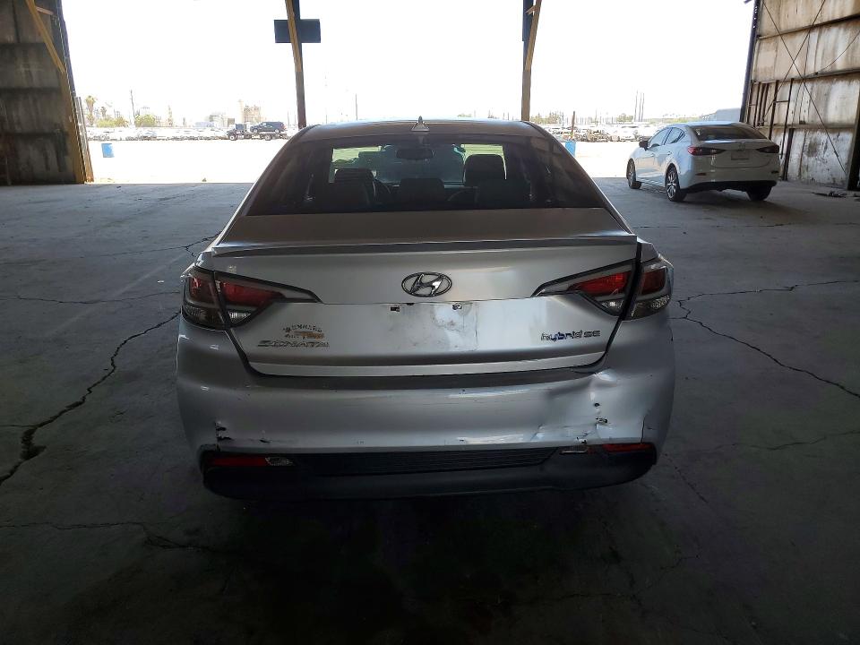 2017 Hyundai Sonata VIN KMHE24L17HA051105 COPART salvage auction — REAR END, Salvage Title, sold $250 on 2026-07-22 (photo 6)