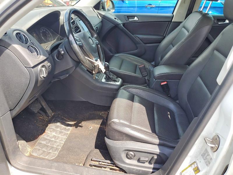 2016 Volkswagen Tiguan VIN WVGAV7AX7GW564189 COPART salvage auction — WATER/FLOOD, Pa - Cert Of Title, sold $1,200 on 2026-07-10 (photo 7)