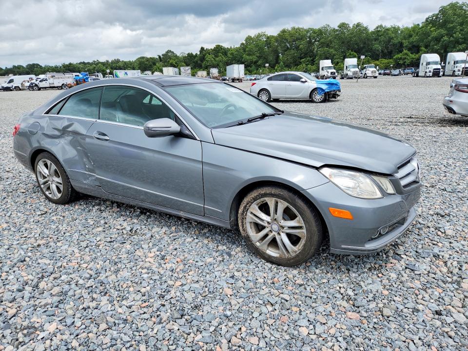 2010 Mercedes-benz E-klasse VIN WDDKJ5GB1AF005450 COPART salvage auction — SIDE, Ga - Cert Of Title-Salvage, sold $1,350 on 2026-07-28 (photo 4)