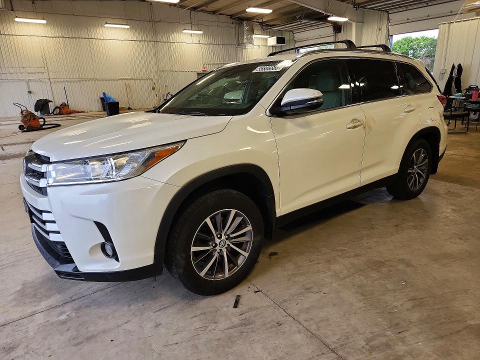 2019 Toyota VIN 5TDJZRFH2KS572263 COPART salvage auction — REAR END, Mn - Cert Of Title-Salvage, sold $300 on 2026-07-21 (photo 1)