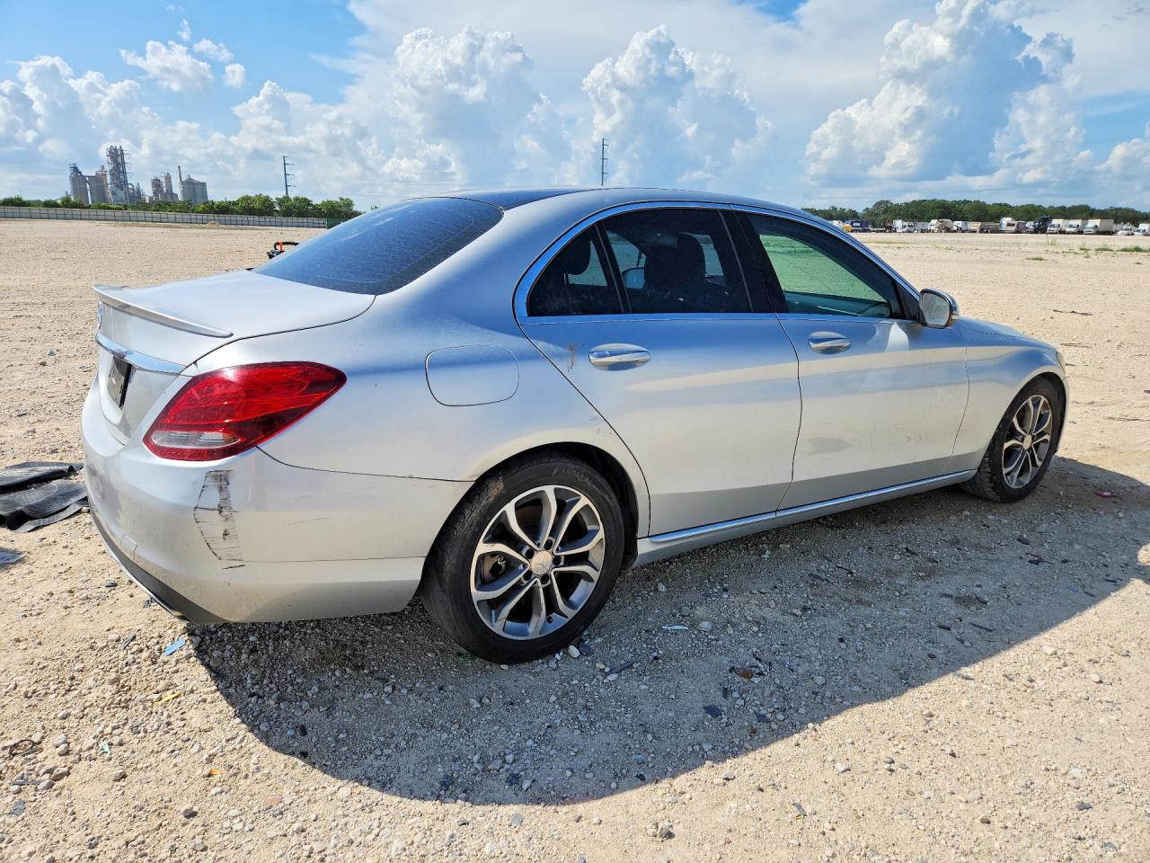 2016 Mercedes-Benz C-Class VIN 55SWF4JB3GU176308 COPART salvage auction — Normal Wear, TX - CERTIFICATE OF TITLE, sold $3,150 on 2026-07-09 (photo 3)