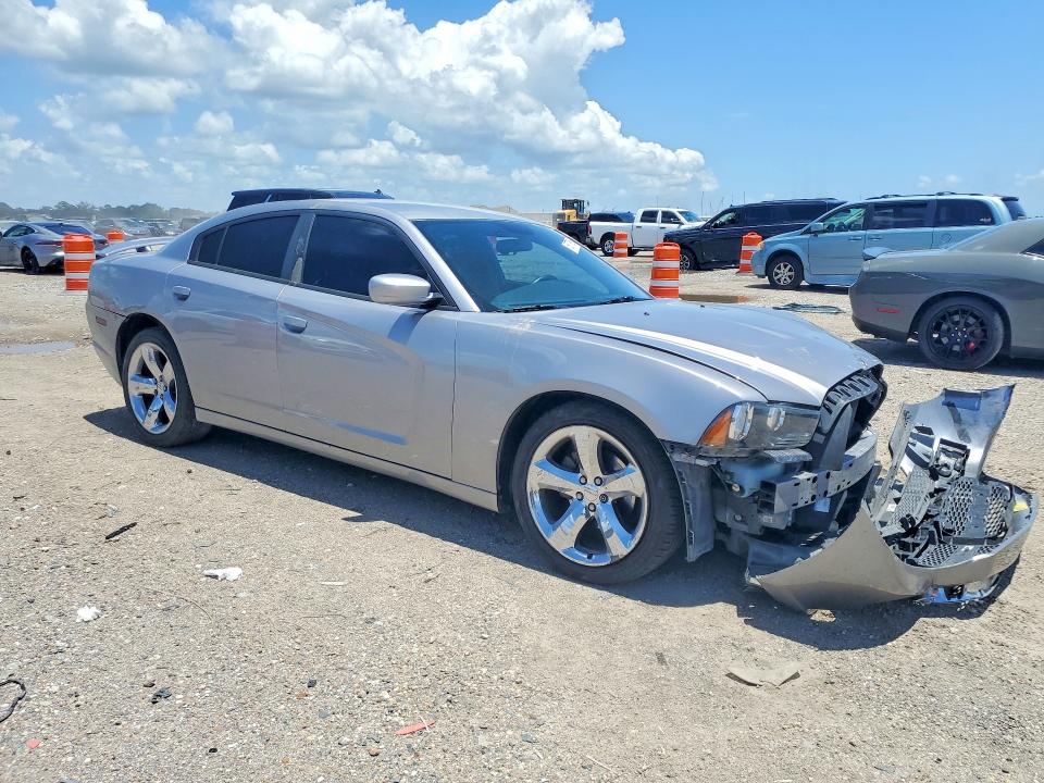 2013 Dodge Charger VIN 2C3CDXBGXDH655762 COPART salvage auction — FRONT END, Tx - Salvage Vehicle Title, sold $850 on 2026-07-09 (photo 4)